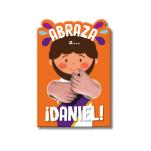 abraza-a-daniel-con-brazos-de-felpa